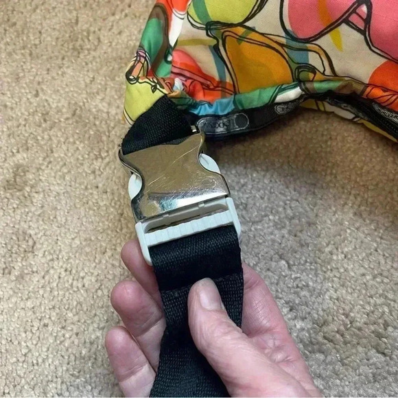 Lesportsac Greta Shades Shoulder Bag Purse, Rainbow Sunglasses, RETIRED - Picture 5 of 11